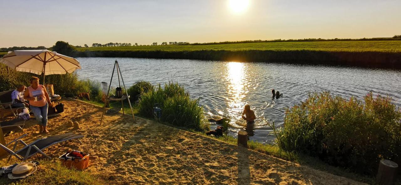 Appartement Im Stall "Lune River Ranch" Loxstedt 외부 사진